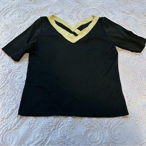 DANA BUCHMAN knit top. Size L